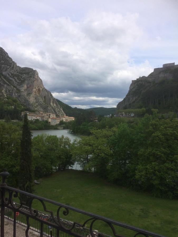 Chateau De La Cazette Sisteron Exteriér fotografie